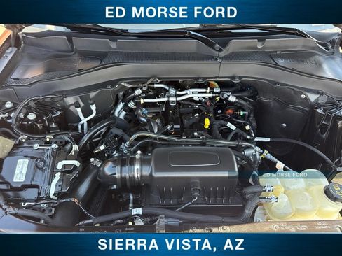 Used 2022 Ford Explorer XLT RWD image 38