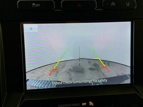 Used 2020 Ford F150 Lariat image 32