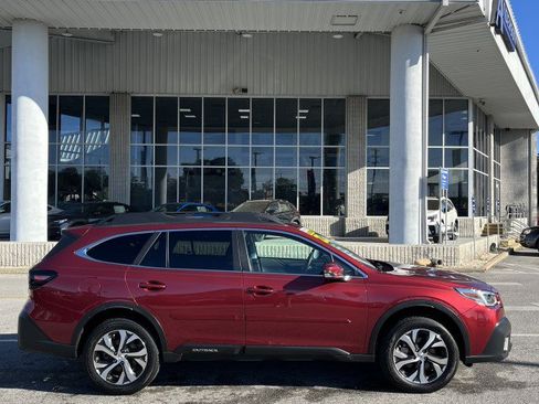 Certified 2022 Subaru Outback Limited XT image 2