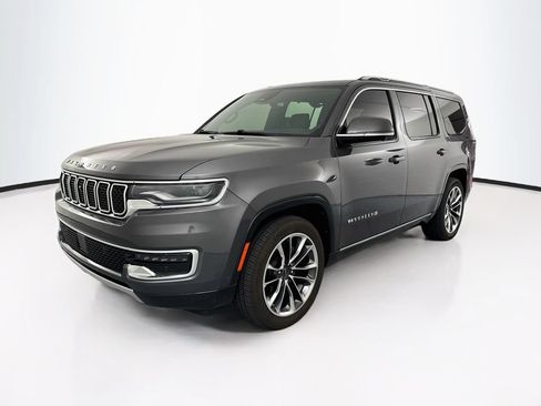 Used 2022 Jeep Wagoneer Series III w/ Premium Group I AWD/4WD image 1