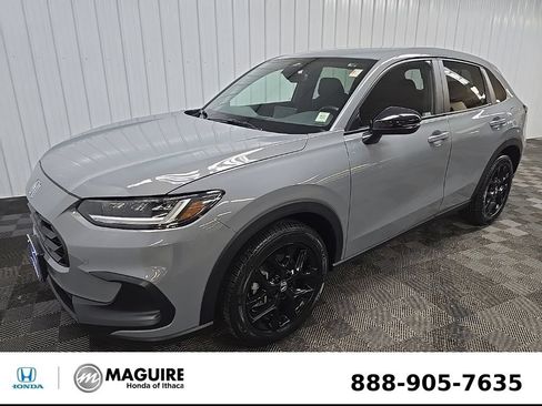 Used 2024 Honda HR-V Sport image 9
