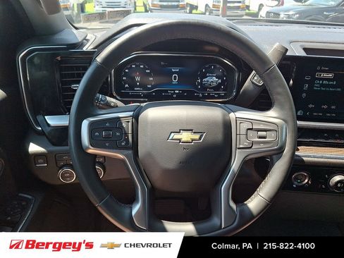 Certified 2023 Chevrolet Silverado 1500 LT AWD/4WD image 21