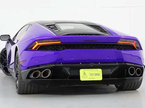 Used 2015 Lamborghini Huracan LP 610-4 image 5