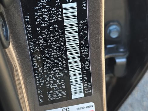Certified 2024 Toyota Camry XSE FWD image 28