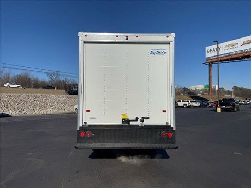 New 2024 Chevrolet Low Cab Forward 5500XG RWD image 4