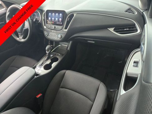 Used 2024 Chevrolet Malibu LT FWD image 18