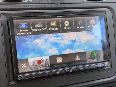 Used 2014 Volkswagen Golf 4-Door FWD image 17