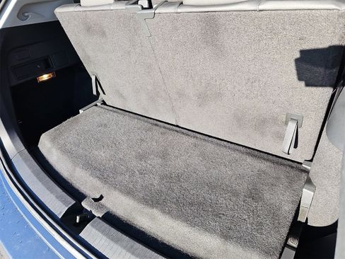 Used 2020 Volkswagen Tiguan SE image 13