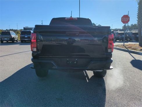 Used 2023 Chevrolet Colorado Trail Boss w/ Technology Package image 5