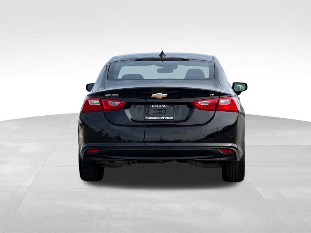 Used 2024 Chevrolet Malibu LT FWD image 4