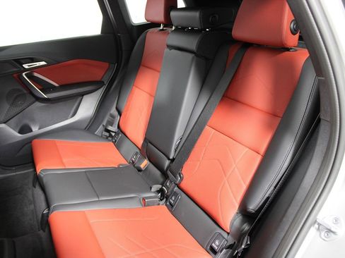 Used 2025 BMW X1 xDrive28i image 32