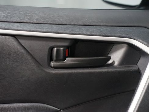 Certified 2024 Toyota RAV4 LE image 30