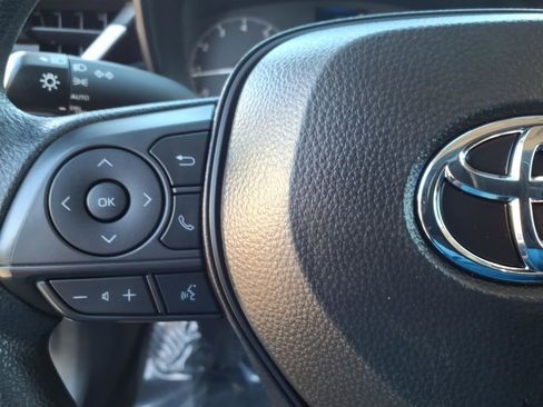 Certified 2025 Toyota Corolla LE image 26