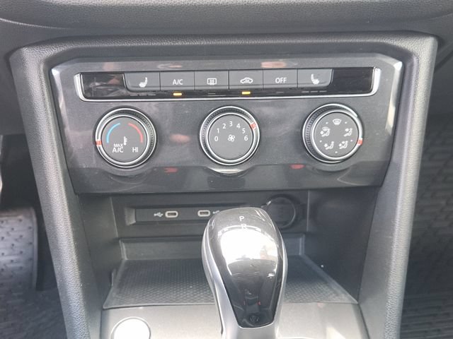 Used 2023 Volkswagen Tiguan S FWD image 16