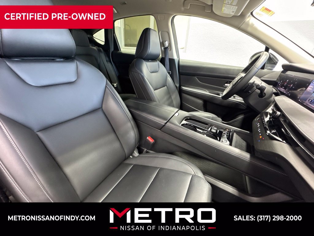 Used 2025 Nissan Murano SV w/ Cargo Package AWD/4WD image 32