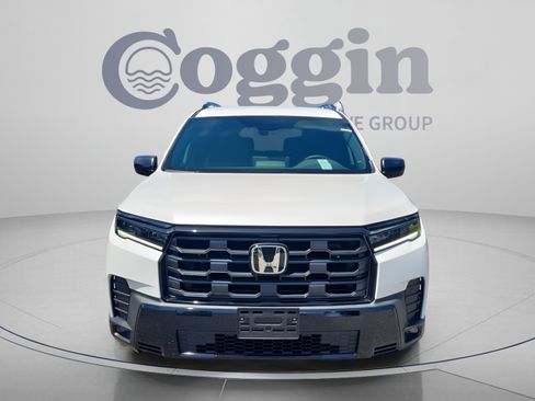 New 2026 Honda Pilot Sport image 8