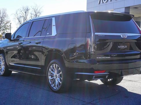 Used 2024 Cadillac Escalade ESV Premium Luxury w/ LPO, Floor Liner Package image 34