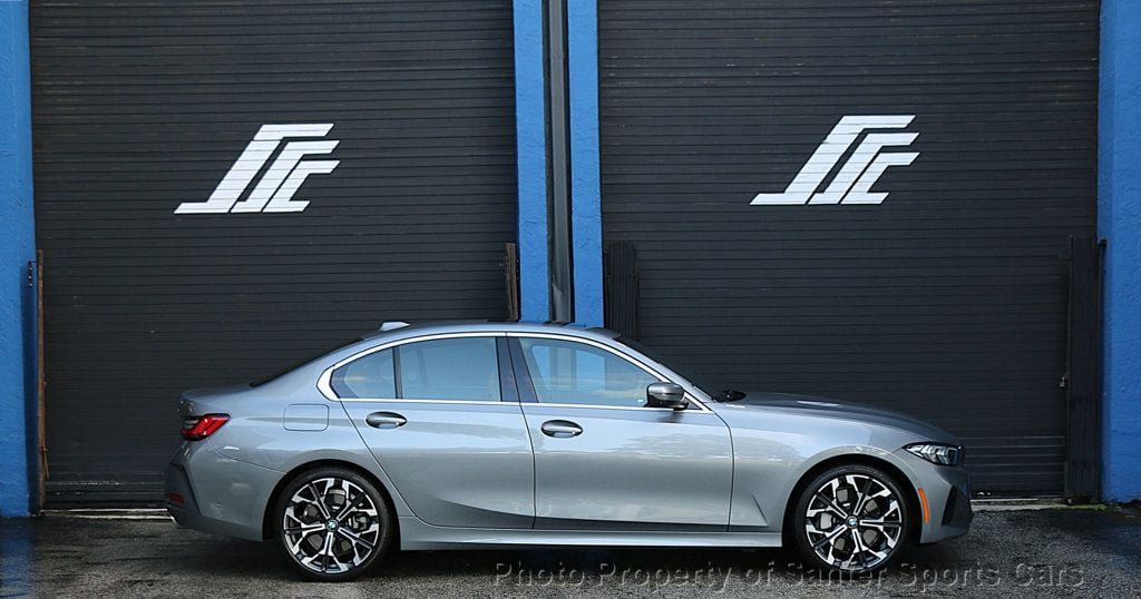 Used 2025 BMW 330i Sedan RWD image 1