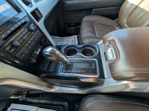 Used 2011 Ford F150 Platinum image 17