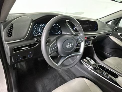 Used 2023 Hyundai Sonata SEL w/ Convenience Package FWD image 13