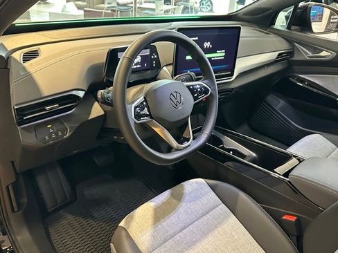 New 2025 Volkswagen ID.4 Pro AWD/4WD image 16