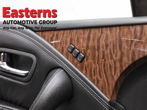 Used 2020 Nissan Armada SL w/ Premium Package RWD image 23