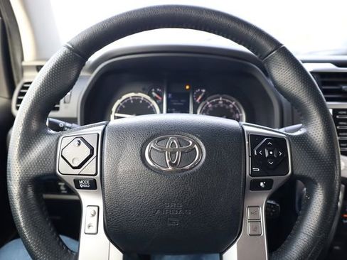 Used 2021 Toyota 4Runner Limited image 16