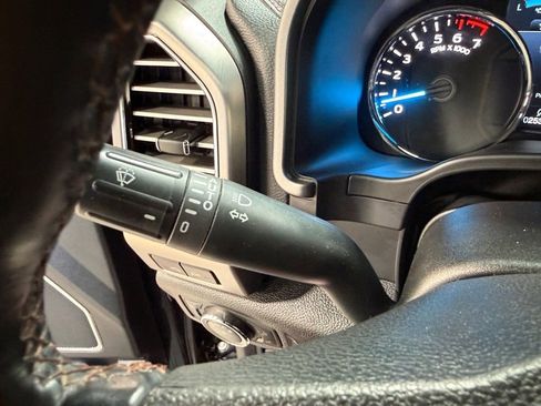 Used 2020 Ford F150 Platinum w/ Technology Package AWD/4WD image 36