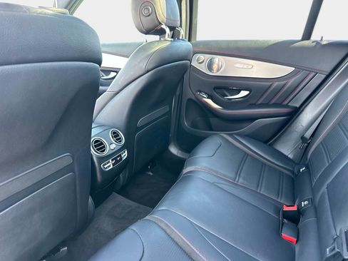 Used 2019 Mercedes-Benz GLC 43 AMG 4MATIC image 16