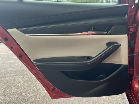 Used 2019 MAZDA MAZDA3 AWD Sedan w/ Select Package image 24
