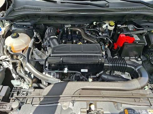 Certified 2023 Ford Escape Active AWD/4WD image 34