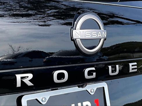 New 2026 Nissan Rogue SV image 15