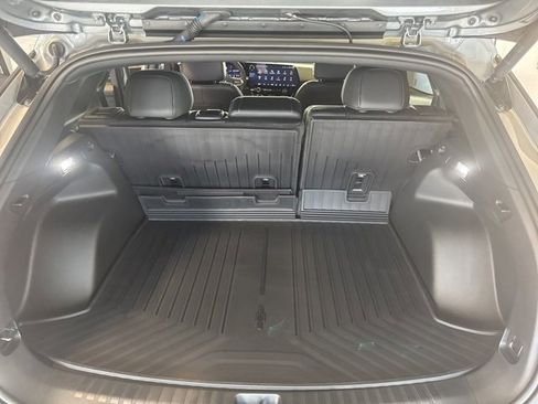 New 2025 Chevrolet Blazer EV LT image 18