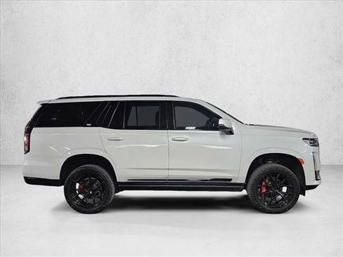 Used 2023 Cadillac Escalade Sport Platinum w/ LPO, ONYX Package image 4