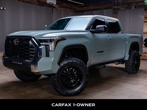 Used 2025 Toyota Tundra SR5 w/ TRD Off-Road Package AWD/4WD image 5