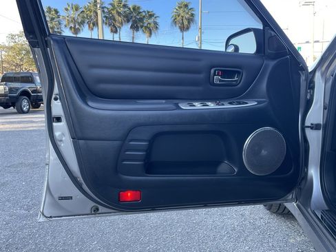 Used 2004 Lexus IS 300 image 31