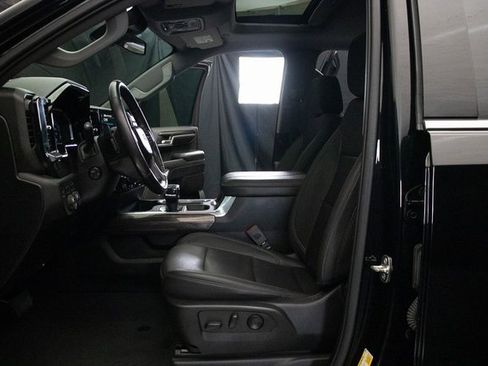 Used 2023 Chevrolet Silverado 1500 LTZ w/ LTZ Premium Package image 24