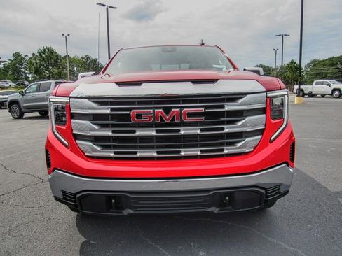 New 2026 GMC Sierra 1500 SLE w/ X31 Off-Road Package image 2