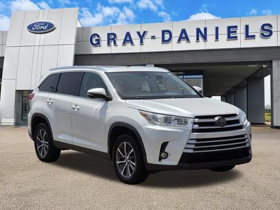 Used 2019 Toyota Highlander XLE