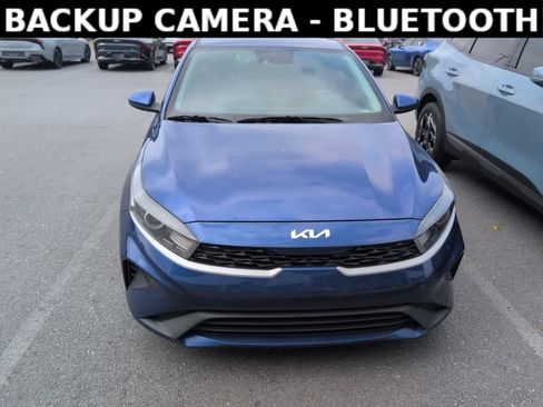 Used 2022 Kia Forte LXS FWD image 2