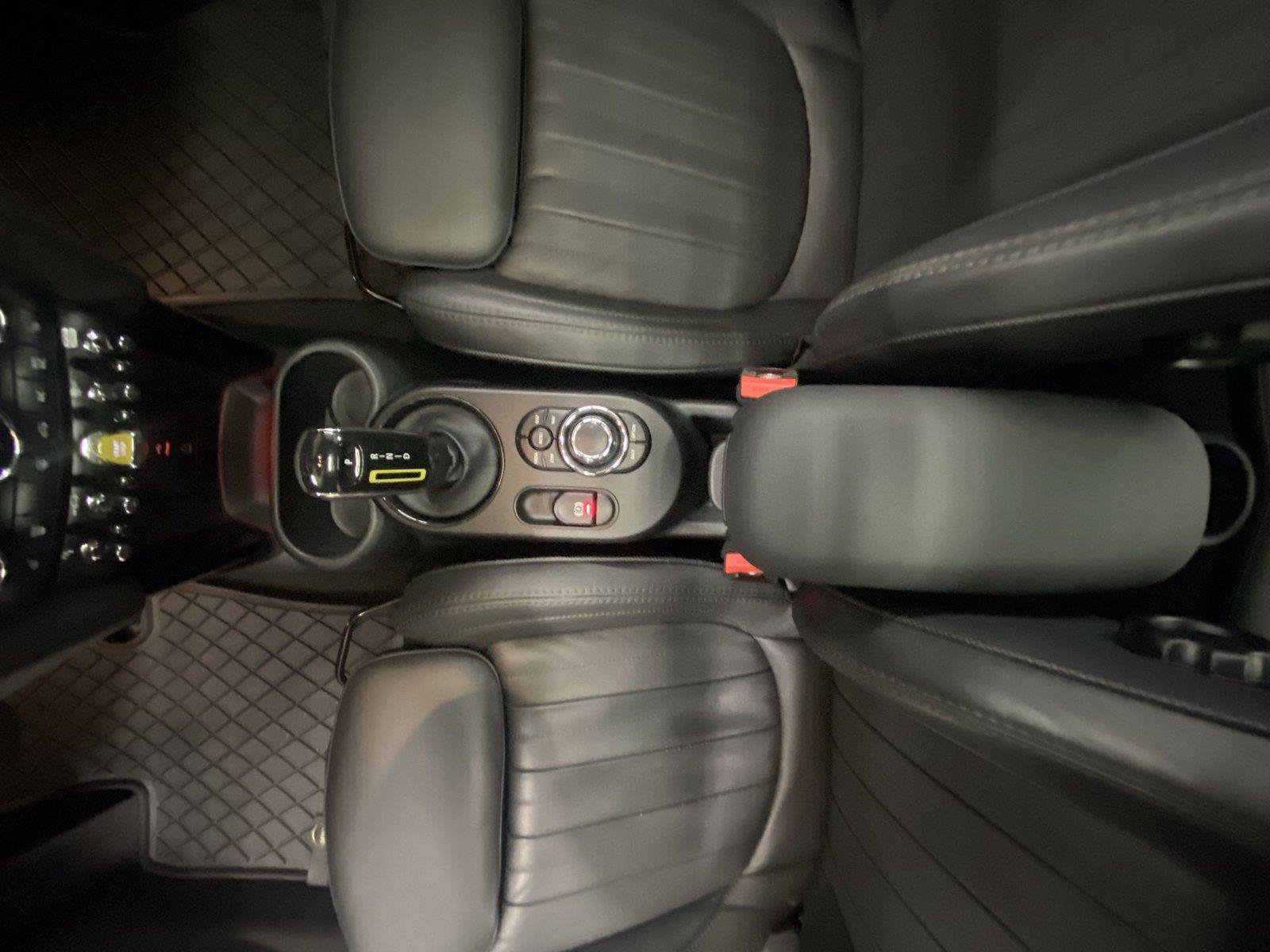 Used 2024 MINI Cooper SE FWD image 27