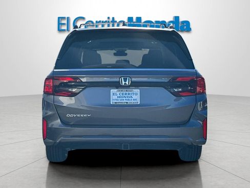 New 2026 Honda Odyssey EX-L image 4