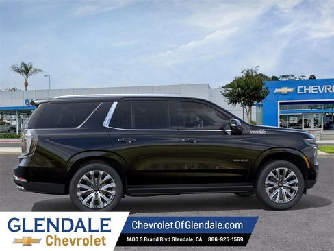 New 2026 Chevrolet Tahoe High Country w/ LPO, Illumination Package image 5