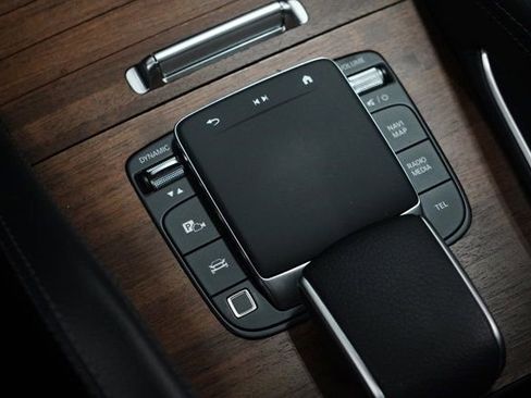 New 2025 Mercedes-Benz GLE 350 4MATIC image 31