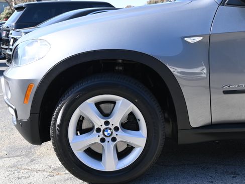 Used 2009 BMW X5 xDrive35d AWD/4WD image 17