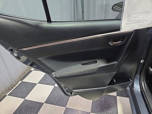 Used 2016 Toyota Corolla L image 14