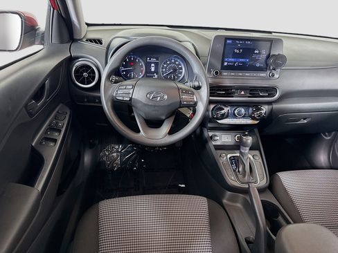 Used 2022 Hyundai Kona SE FWD image 17