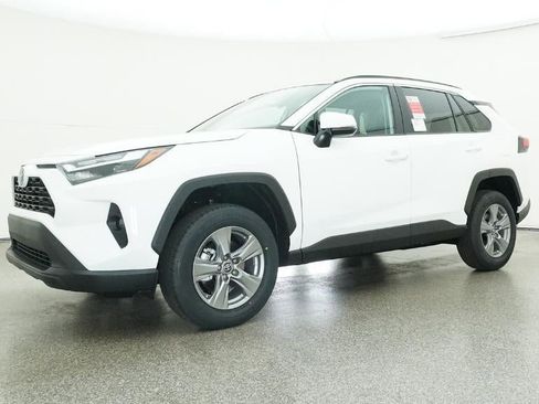 New 2025 Toyota RAV4 XLE w/ Convenience Package image 25