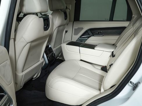 Used 2023 Land Rover Range Rover Autobiography AWD/4WD image 13