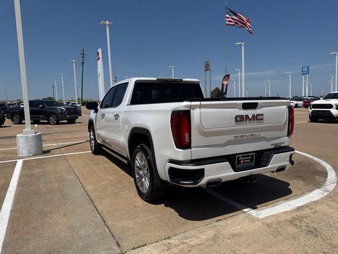 Used 2021 GMC Sierra 1500 Denali w/ Denali Ultimate Package AWD/4WD image 7